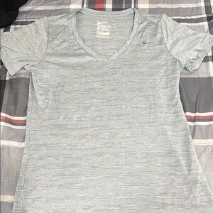 Women’s Nike Short Sleeve Tee!